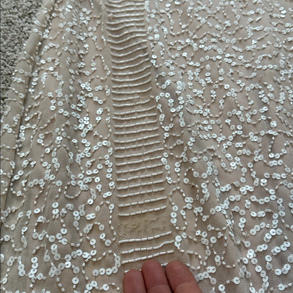 Size 8 cream beaded Gown one row of beads missing - Picture 4 of 6